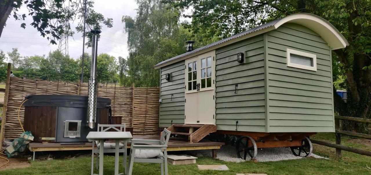 Romantic Shepherds Hut With Stunning Sunsets Hollingbourne Exteriér fotografie